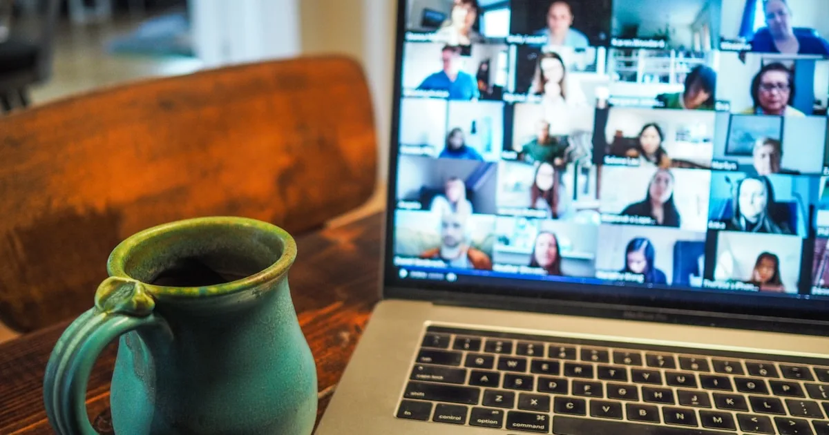 Employee working remotely on a virtual desktop session